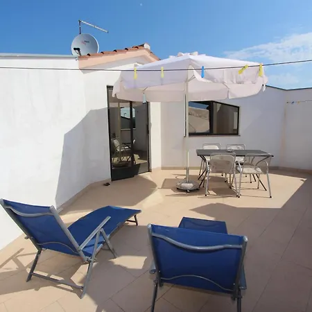 And Luana Guest house 3*