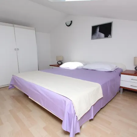 And Luana Guest house